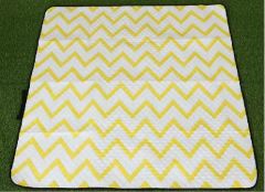 PICNIC MAT