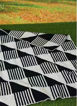 PICNIC MAT