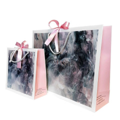 Customized Paper Gift Bag with Ribbon Handle