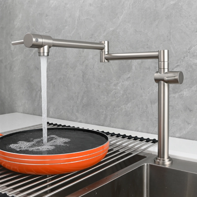 Tecmolog Brass Deck Mounted Kitchen Faucet Modern Modern Commercial Folding Faucet for Sink Faucet with Dual Handle