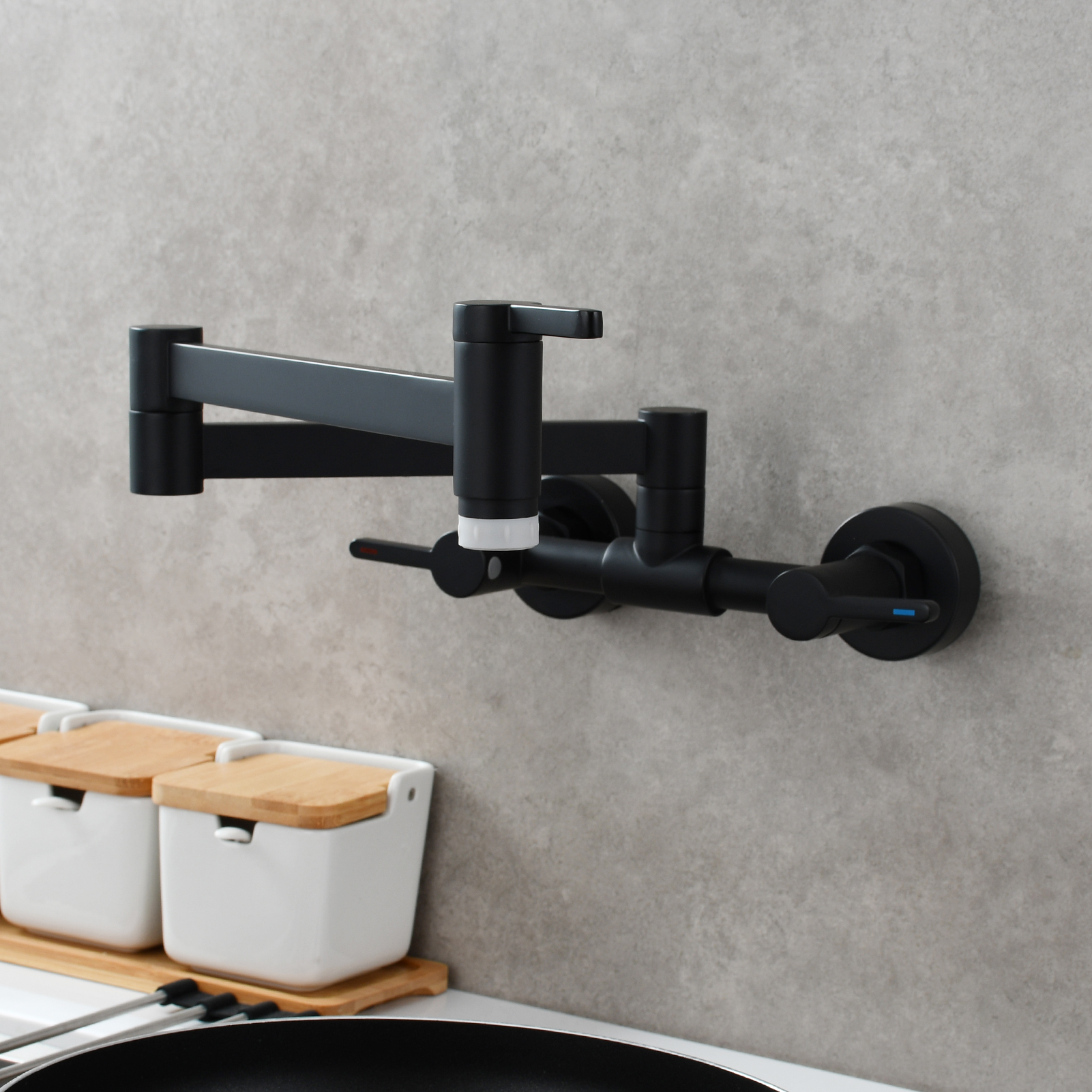 Tecmolog Brass Pot Filler Faucet Folding Kitchen Faucet with Double Joint Swing Arms Rotated Tap Wall Mounted for Hot and Cold Water Chrome/Brushed/Gold/Black