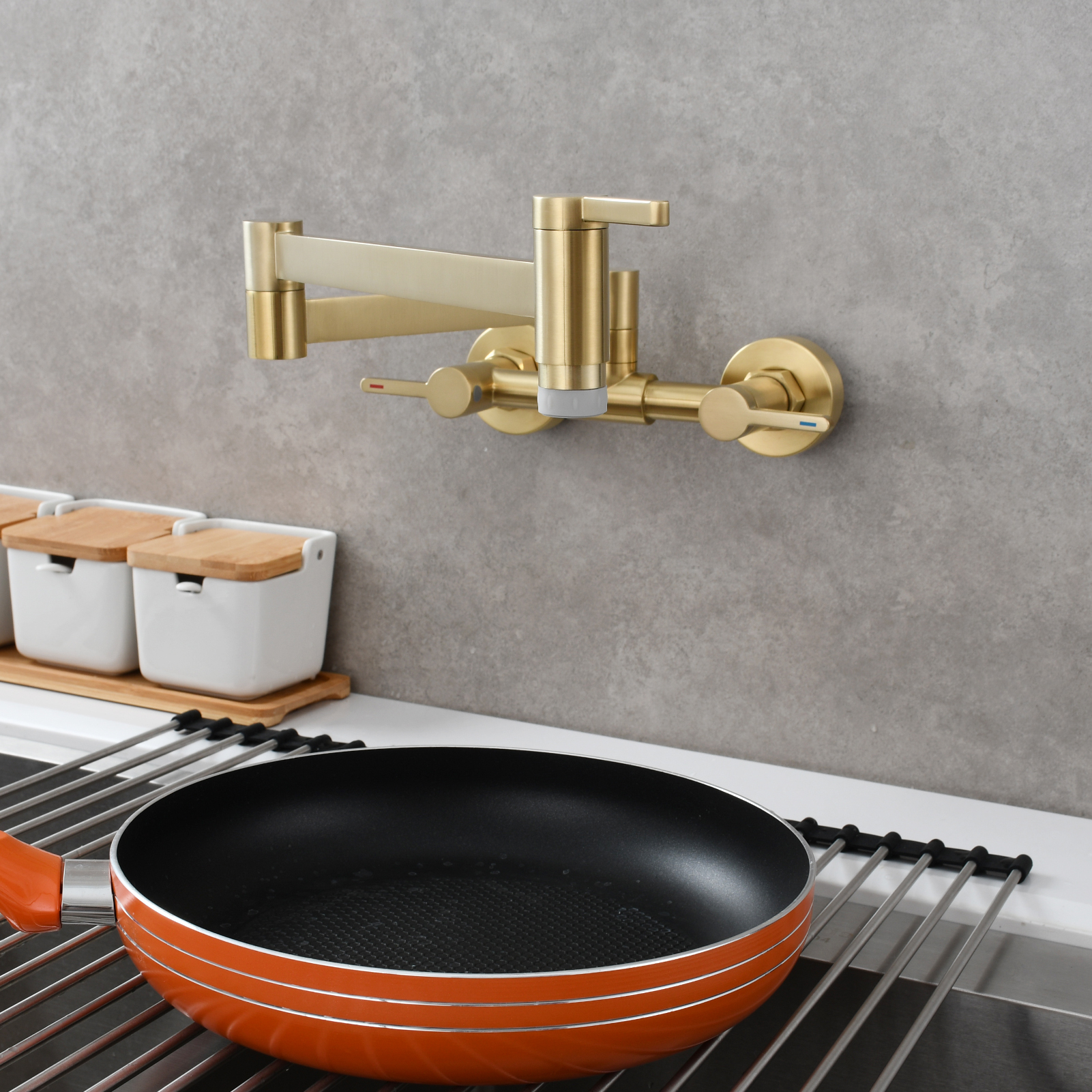 Tecmolog Brass Pot Filler Faucet Folding Kitchen Faucet with Double Joint Swing Arms Rotated Tap Wall Mounted for Hot and Cold Water Chrome/Brushed/Gold/Black