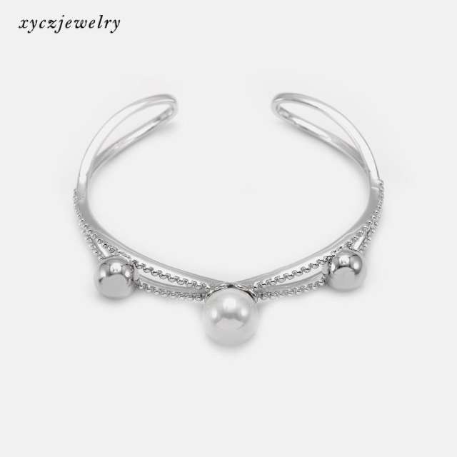 Bracelete com pérolas XYH100774 手镯