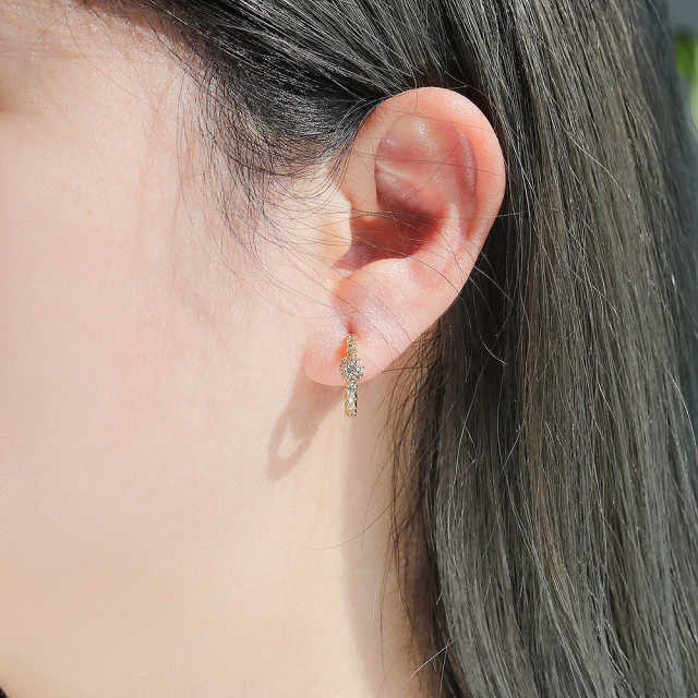 Brinco argola de bolinhas XYE104242  earring