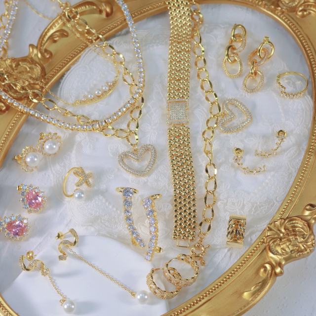 R$699-jewelry set