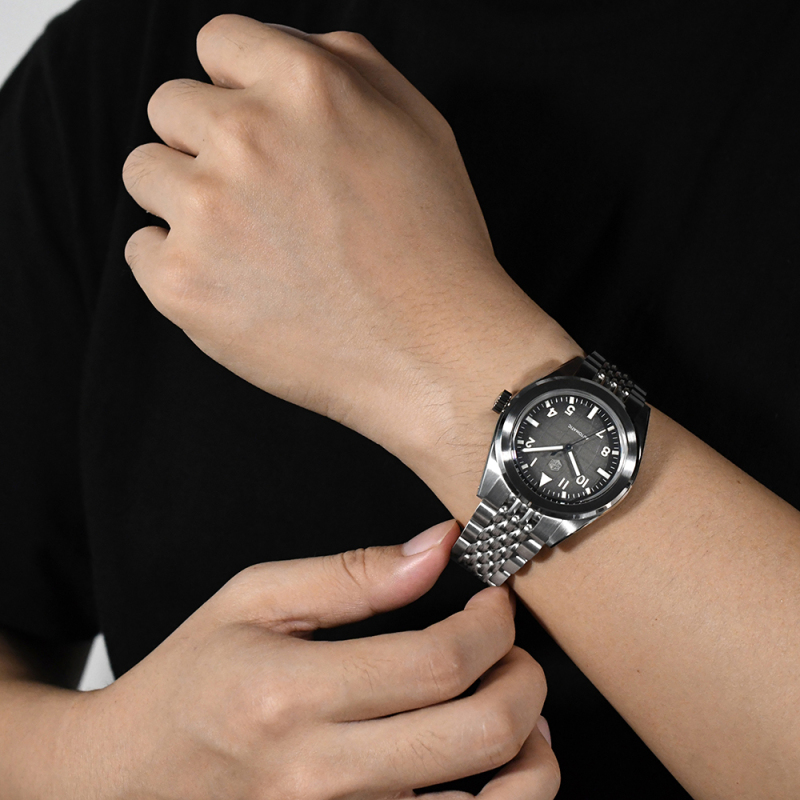 San Martin Design Sports Watch - SN0131-G