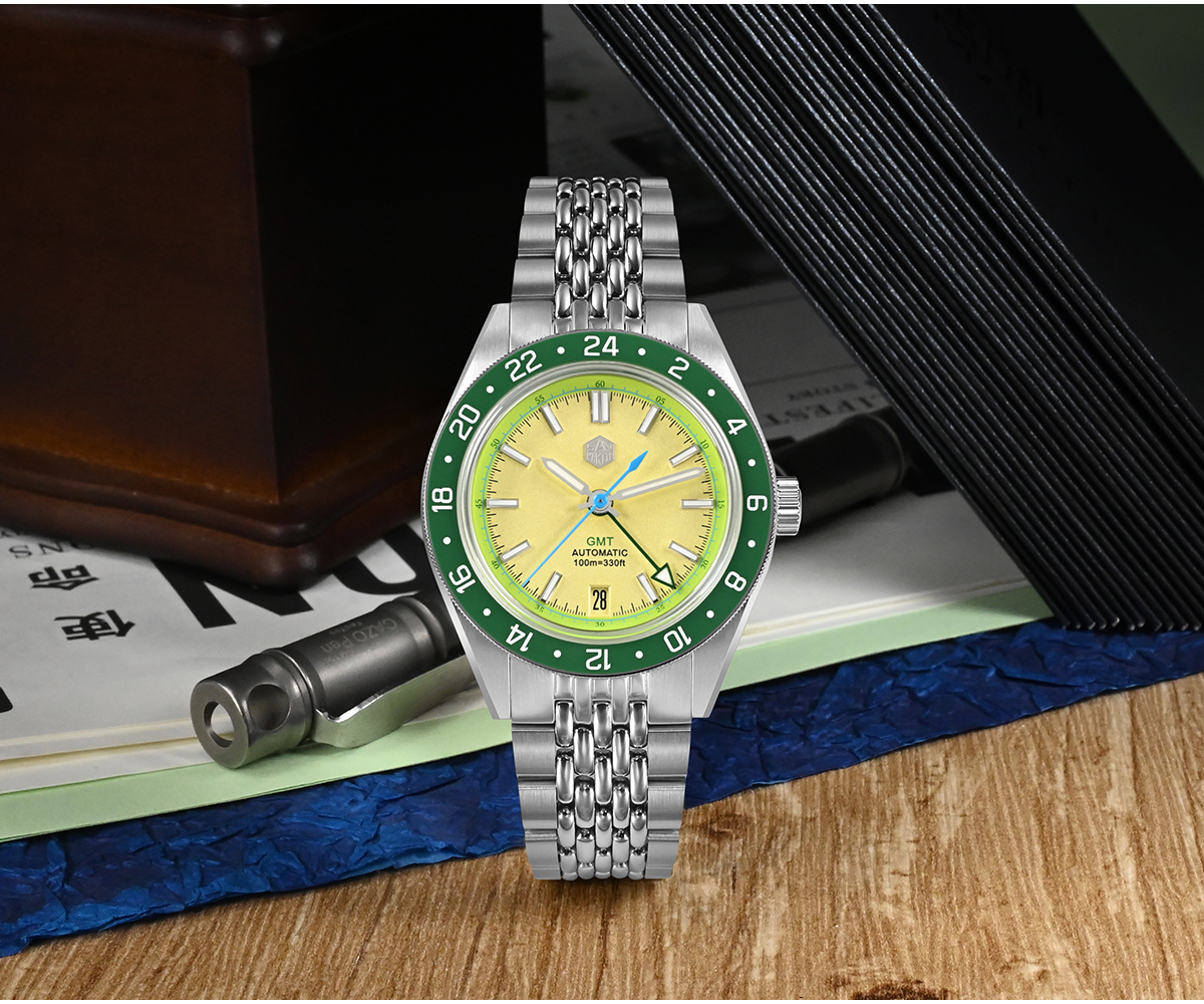 The 39mm SN0144-GX 