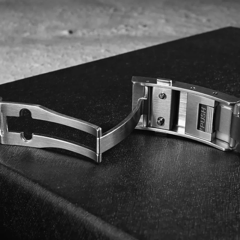 San Martin Fly Adjustable Clasp - BK1642