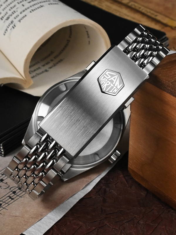San Martin Distressed Design Diving Watch SN0116G-B