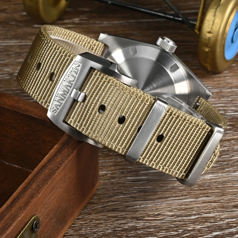 San Martin 38mm Pilot Watch Vintage Military Enthusiasts YN55 Men's Automatic Mechanical Watches Nylon Strap C3 Luminous 20Bar