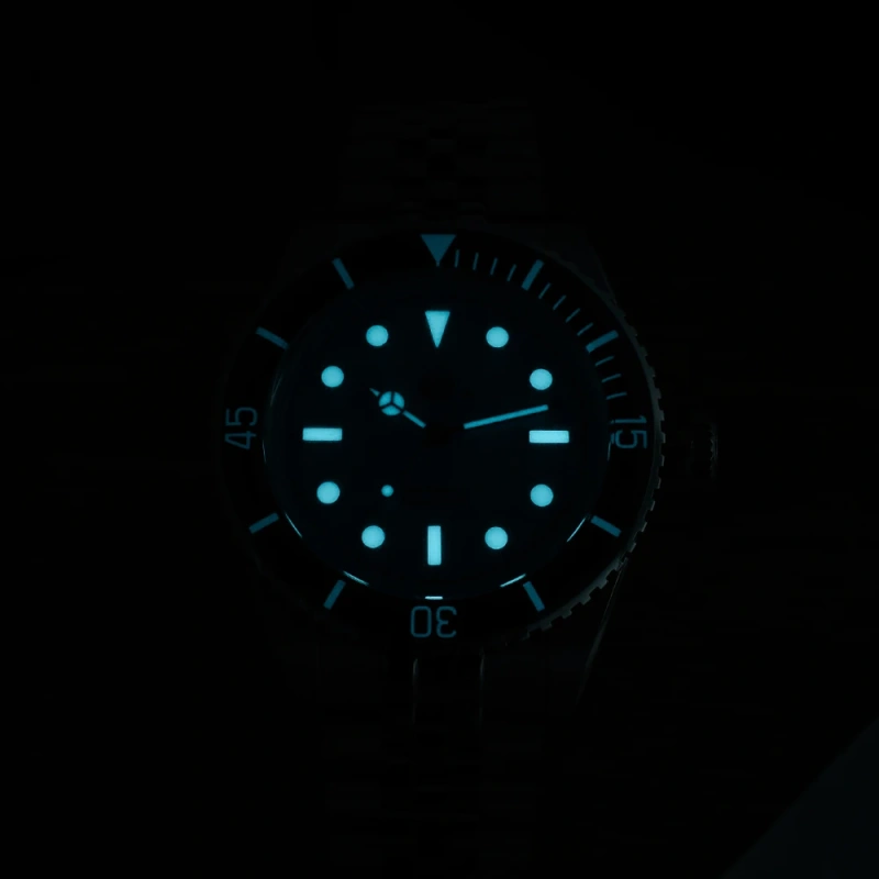 San Martin 40mm Men Dive Watch NH35 Automatic Movement Mechanical Wristwatches Sapphire Crystal Fully Luminous Waterproof 20Bar
