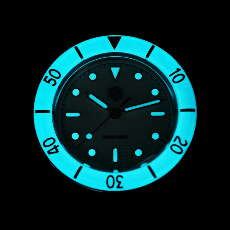 San Martin SN0151GS 32.5mm Ladies Quartz Watch Fashion Luxury Women Wristwatch Matching Couple Watch MOP Dial Sapphire WR200m