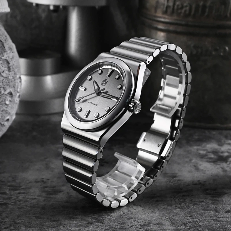 San Martin SN0149 40mm Men Sport Watch Miyota 90S5 Automatic Integrated Bracelet Luxury Vertical Brushed Dial Mechanical Watches