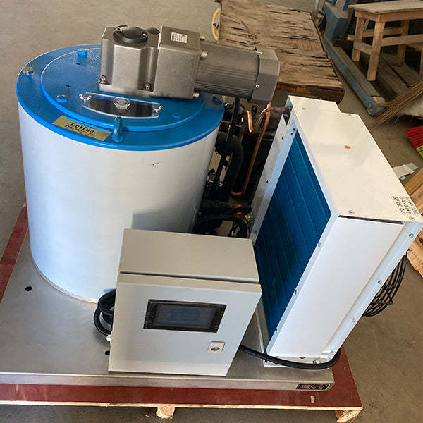 Large 3300Lbs/24H Commercial Flake Ice Making Machine For Seafood