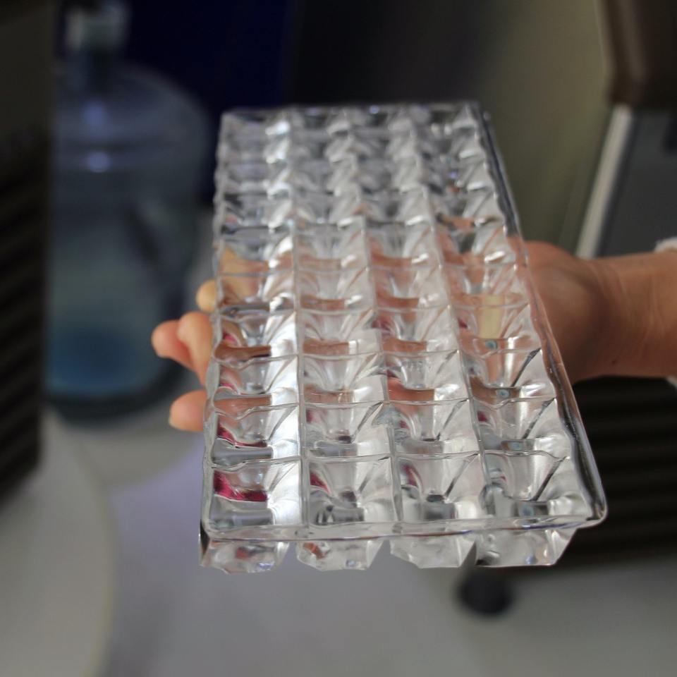 220Lbs/24H Cube Ice Machines（Engineering Type）
