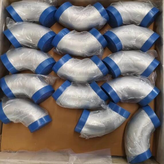 What are the advantages of stamping stainless steel elbow