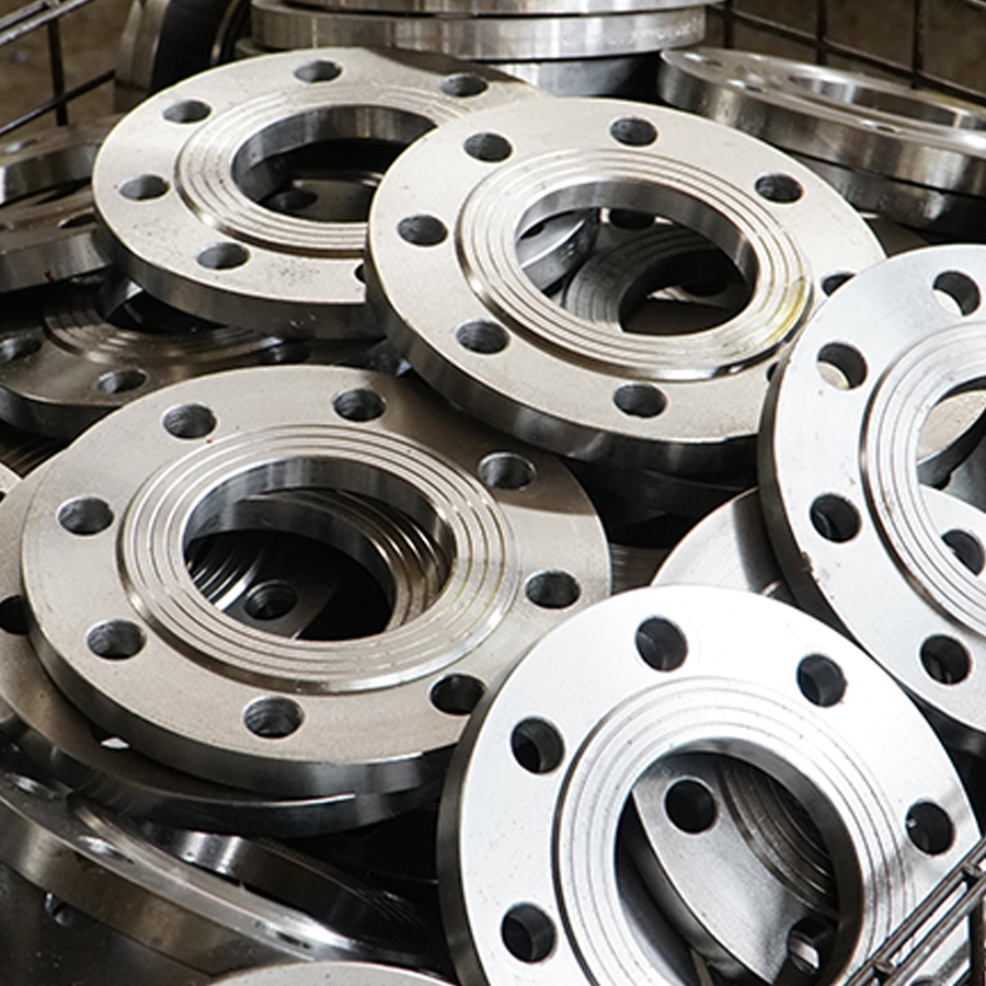 Methods for increasing the heat resistance of stainless steel flanges