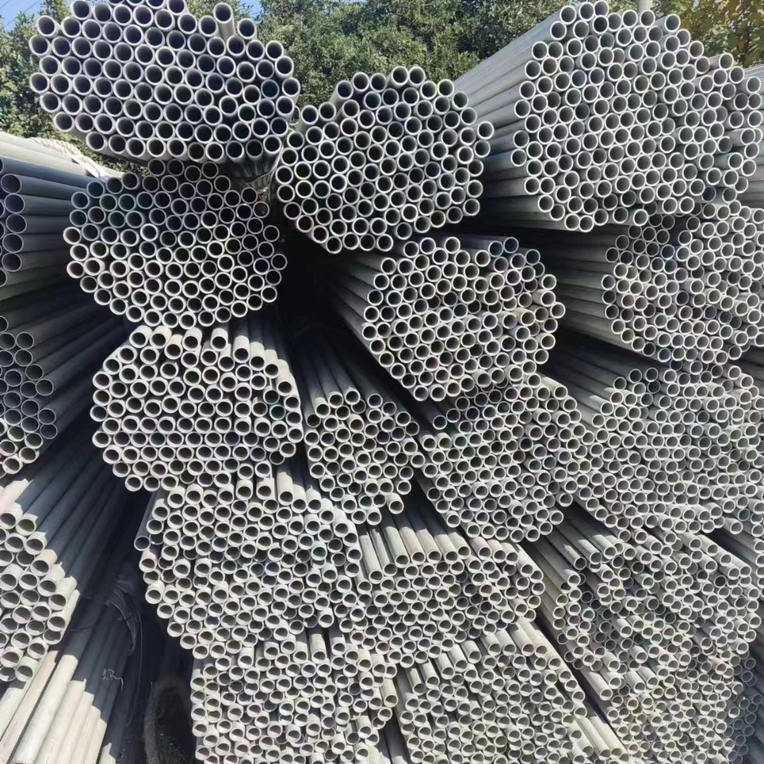 What are the common categories of stainless steel pipes on the market?