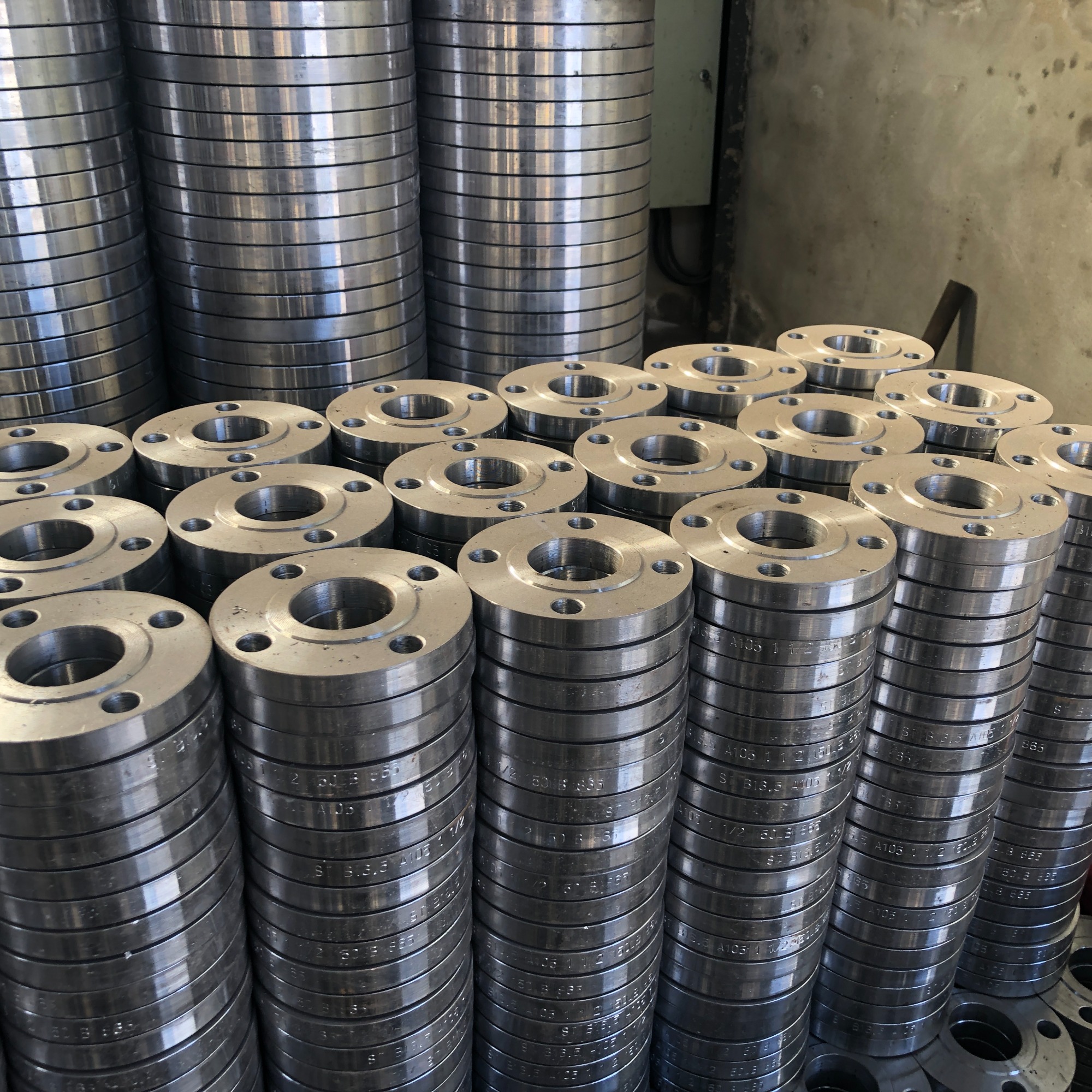 Stainless steel flange production process