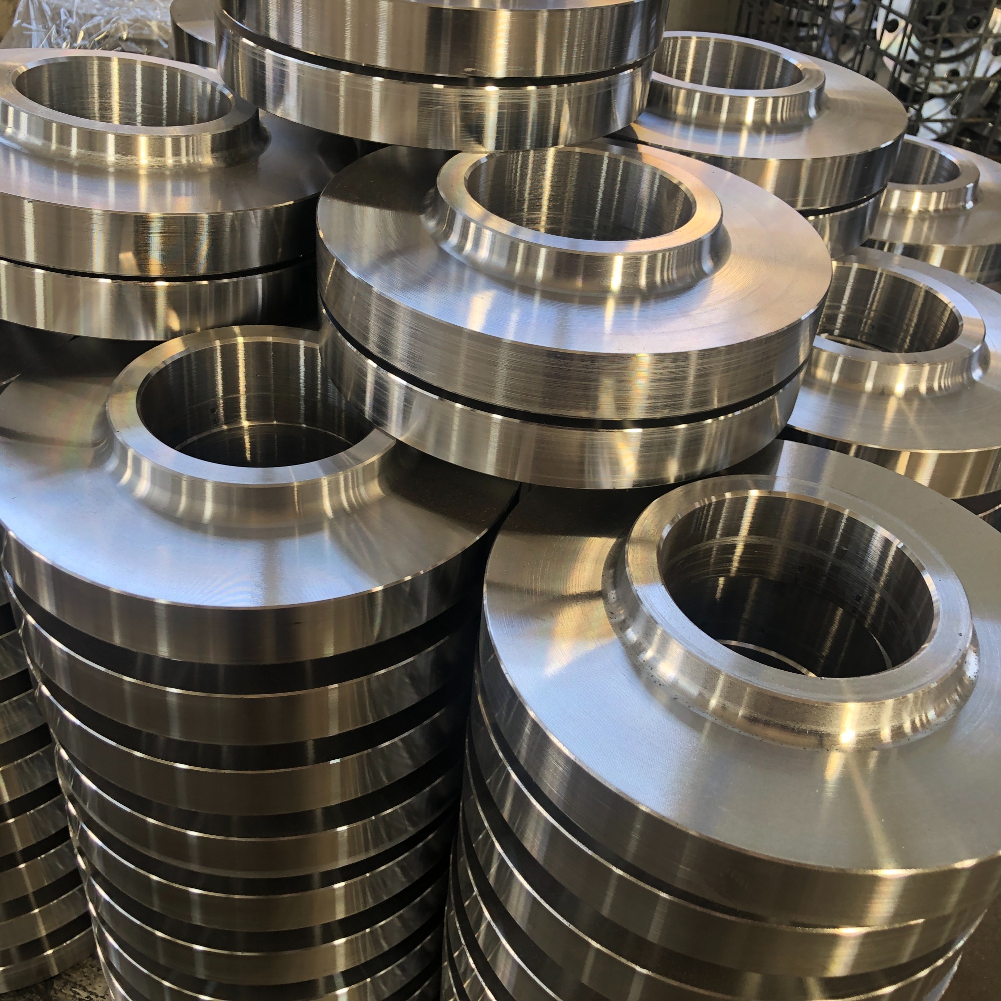 Forged ASME B16.5 ASTM A182 F304 F304L Stainless Steel Wn Flange