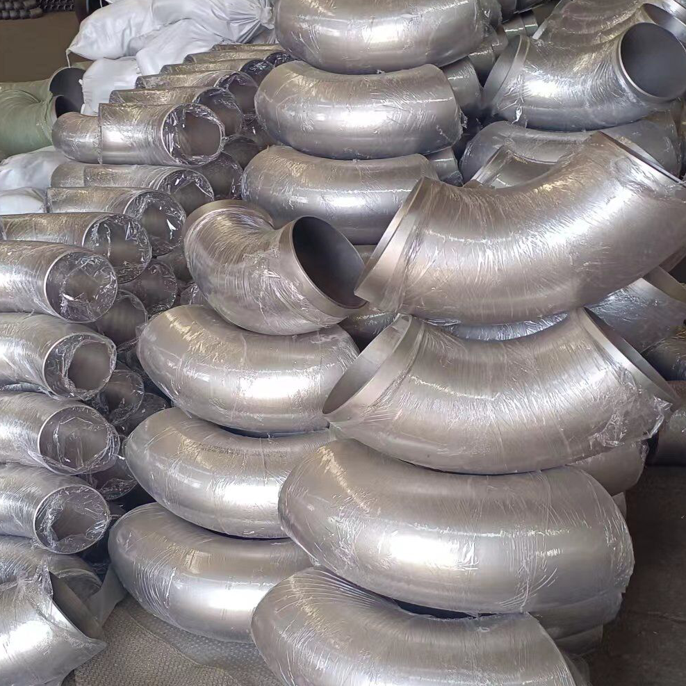 Improvement of the 5D Stainless Steel Elbow Pressing Process
