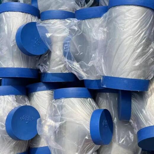 Connection mode of stainless steel tee