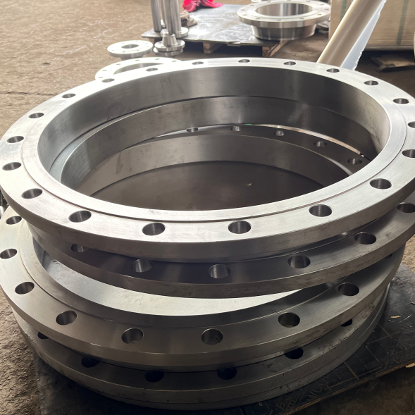 What are the materials Standards of stainless steel flanges?