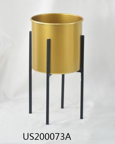 Metal Plant Stand for Indoor Outdoor Stable Display