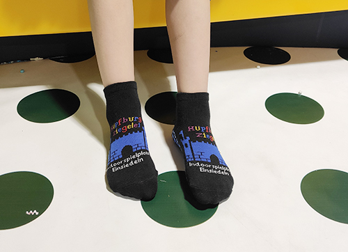 Polyester vs coton vs nylon – le meilleur choix pour les chaussettes de jeu