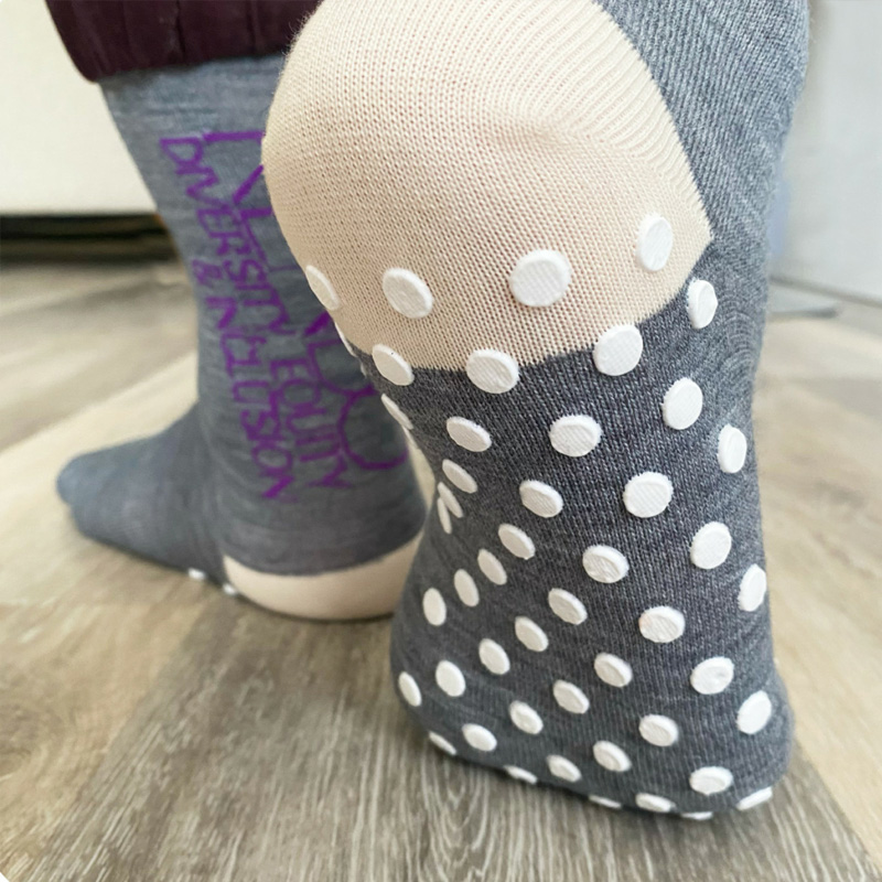 Sample Lead Time &amp; Revision Process for Custom Grip Socks