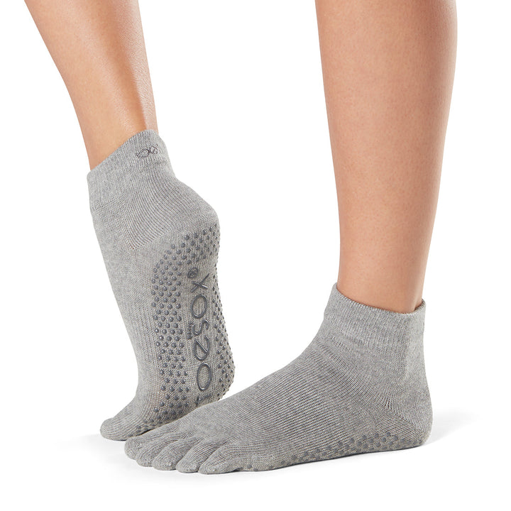 Trampoline Grip Socks vs Standard Grip Socks