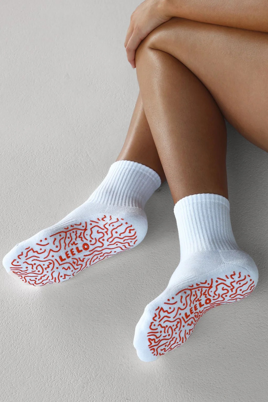 What Are Non-Slip Socks? (And Are They the Same as Grip Socks?)