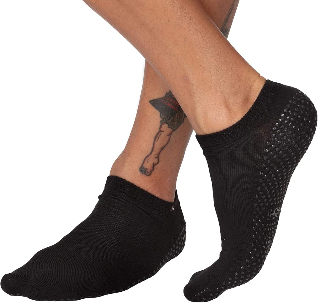 Cotton Grip Socks vs Synthetic Grip Socks