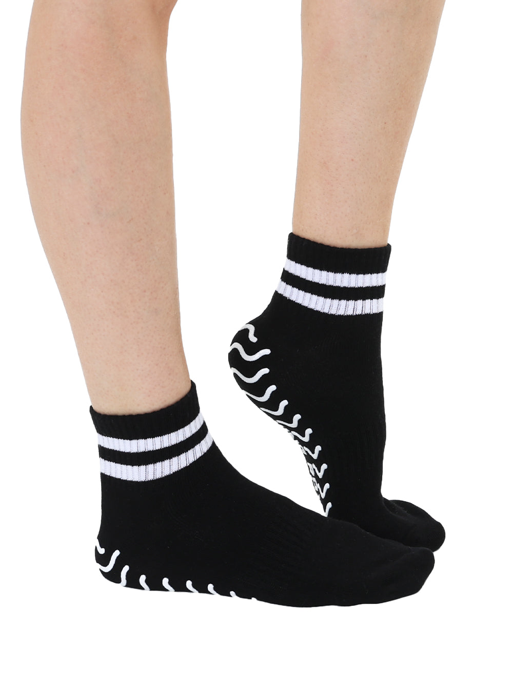 Grip Socks vs Anti-Slip Floor Mats