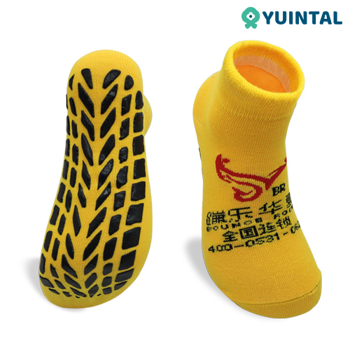 Yuintal Commercial Grip Socks – Balanced Performance for Gym Training