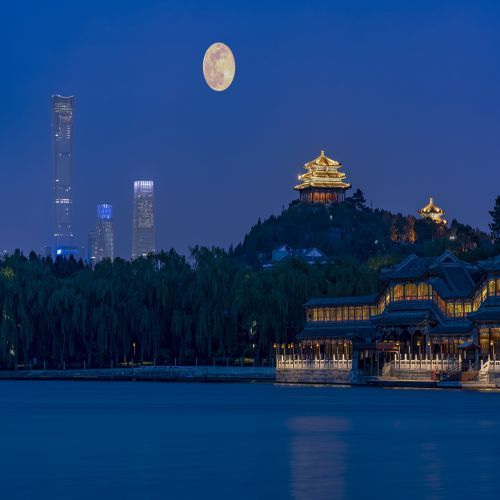 중국 외부에 위치한 회사를 베이징 증권 거래소에 상장된 회사에 매각하기 위한 재무 자문 서비스