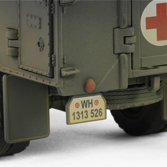 欧宝“闪电”3.6-6700A型Kfz.305救护卡车 (国防灰色涂装RAL 7021)