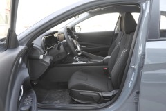 Hyundai Elantra 2022 1.5L CVT GLS Leading Edition