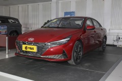 Hyundai Elantra 2022 1.5L CVT LUX Luxury Edition