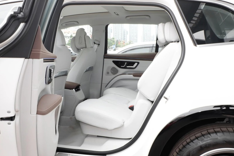 Benz EQS SUV 2023 EQS 450 4MATIC Pioneer Edition