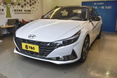 Hyundai Elantra 2022 1.5L CVT LUX Luxury Edition
