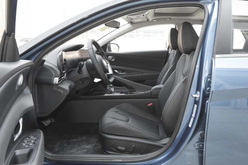 Hyundai Elantra 2022 1.5L CVT TOP Flagship Edition