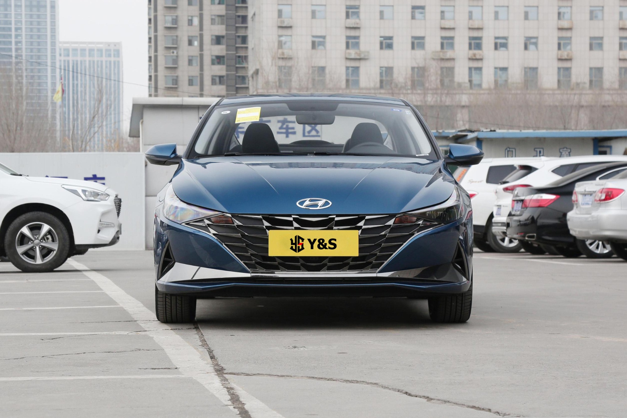 Hyundai Elantra 2022 1.5L CVT GLX Elite Edition