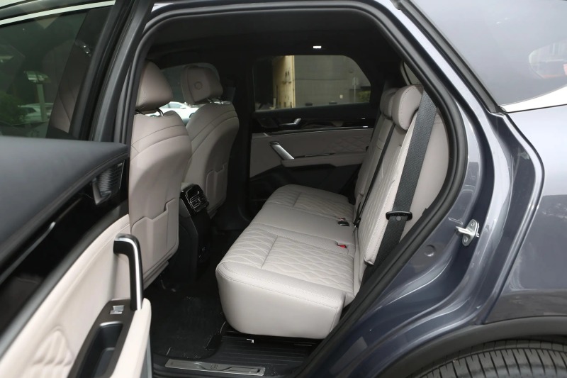 BYD Tang DM-i 2024 Honor Edition DM-i 200KM Flagship Model