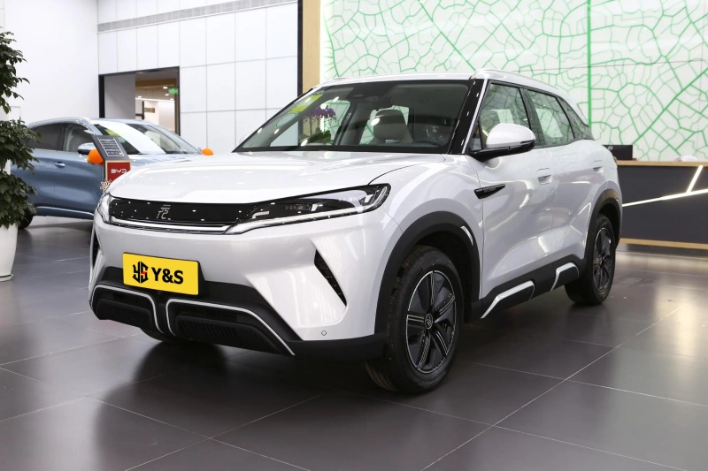 BYD Yuan up 2024 401km Transcendent model