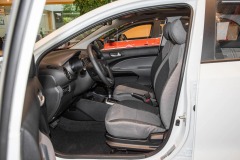 KIA PEGAS 1.4L automatic comfort sunroof version