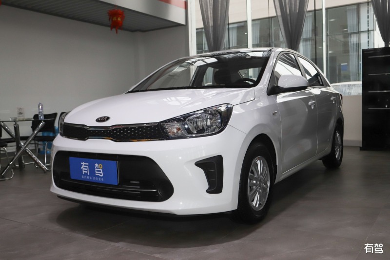 KIA PEGAS 1.4L automatic comfort sunroof version