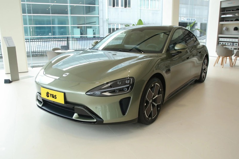 Xiaomi SU7 Rear wheel drive standard long endurance intelligent driving version