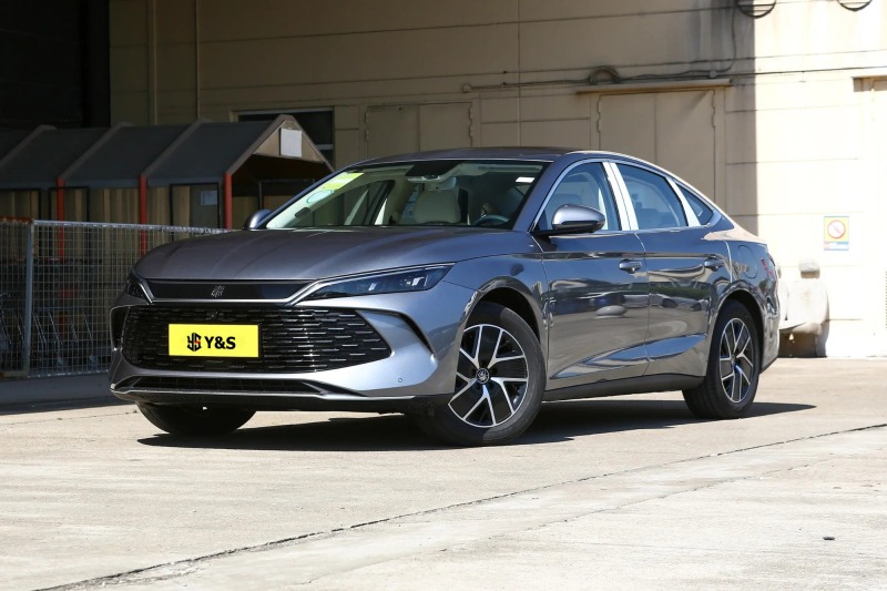 BYD Qin L DM-i 120KM Leading type