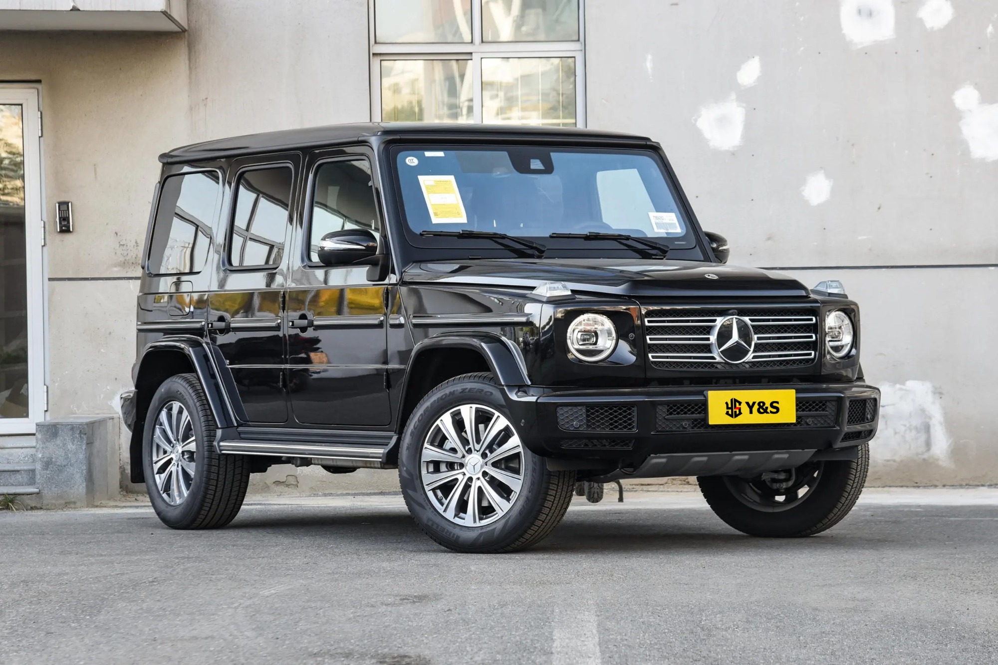Benz G-level G500